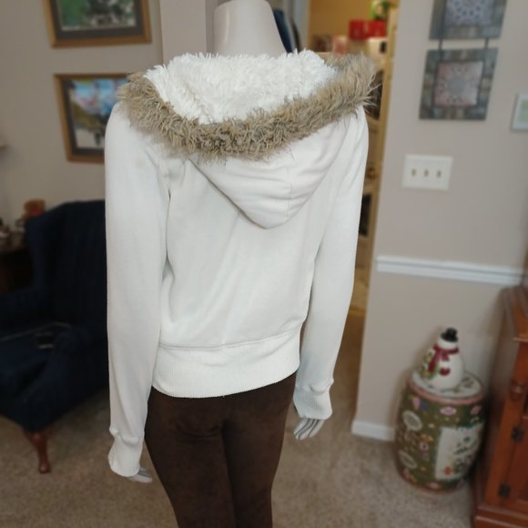 OP  Warm Furry inside Faux Fur hood lined Jacket M - Picture 2 of 4